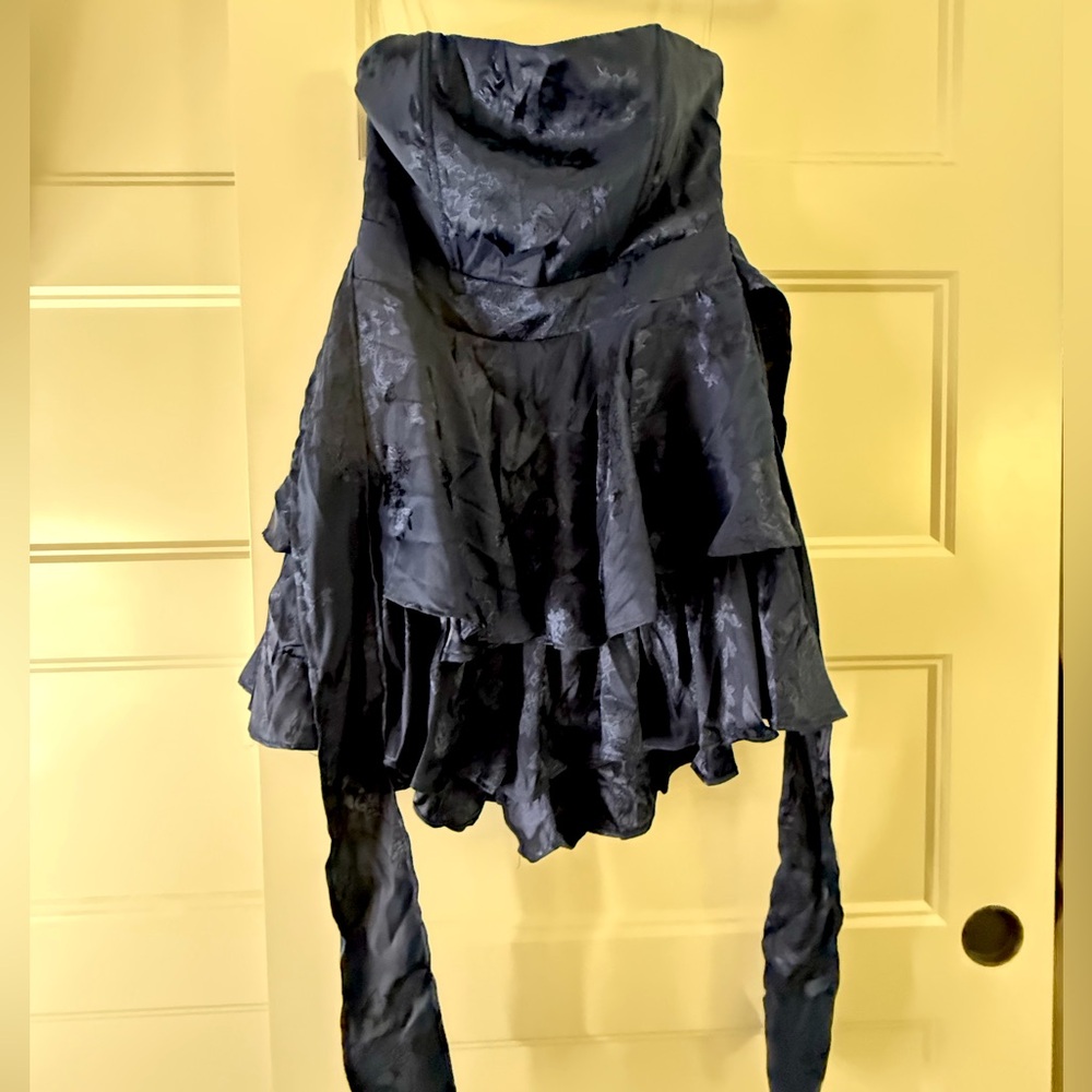 Strapless Windsor dress, size Medium never worn!